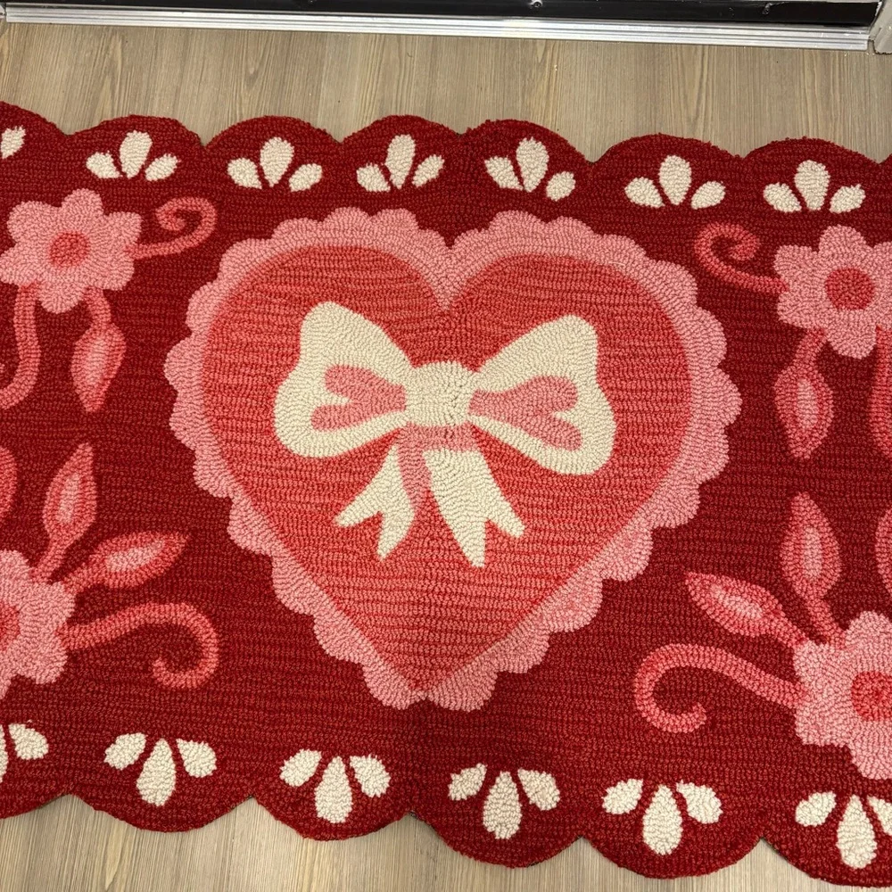 NWT LOLOI Valentines Rug
